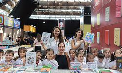 Antalya Kitap Fuarı'na öğretmenlerden yoğun ilgi
