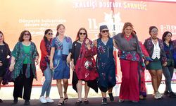 Sanatçı kadınlar podyuma çıktı