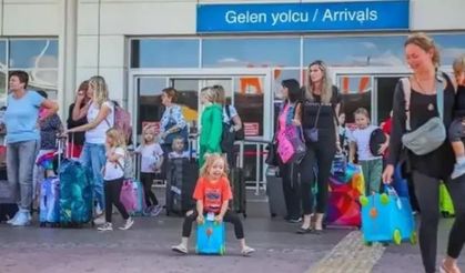 TÜİK açıkladı : Turizm geliri yüzde 5,4 arttı