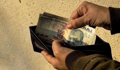 Emekli maaşı ve bayram ikramiyelerinin ödeneceği tarih belli oldu