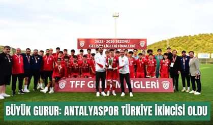 U16’larda büyük gurur: Antalyaspor Türkiye ikincisi oldu