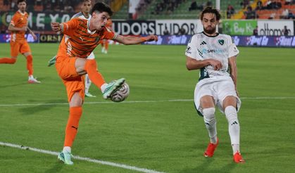 Alanyaspor evinde Kocaelispor'a boyun eğdi: 1-2