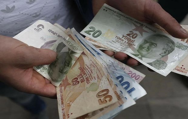 Emeklinin beklediği gün geldi: İşte zam sonrası yeni en düşük maaşlar