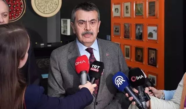 Bu hukuksuzluğa göz yummamız mümkün değildir