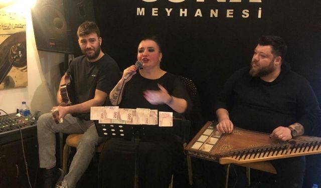 Eski Sona Meyhanesi'nde