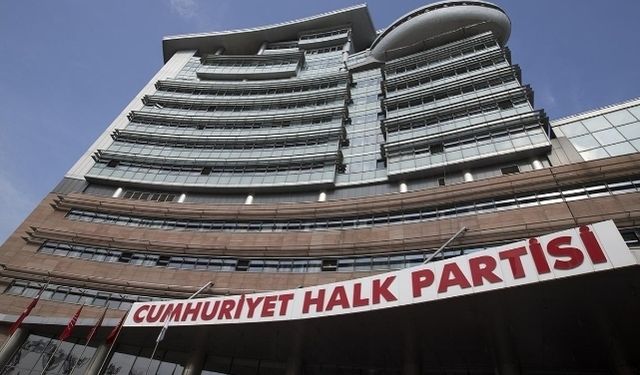 Lütfü Savaş'ın CHP'nin olağanüstü kurultay kararı için iptal başvurusu talebine ret