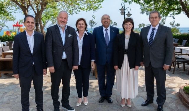 Antalya, Dünya Turizm Kongresi'ne aday