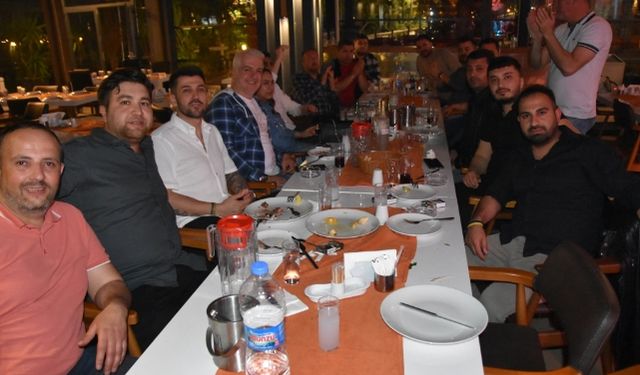Veda gecesi Hayal Kahvesi'nde