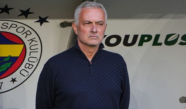 Jose Mourinho da Jorge Jesus gibi şampiyonluğu derbilerde kaybetti