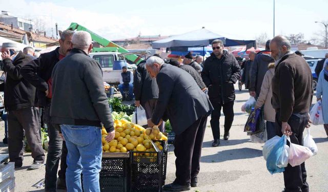 Ticaret satış hacmi arttı