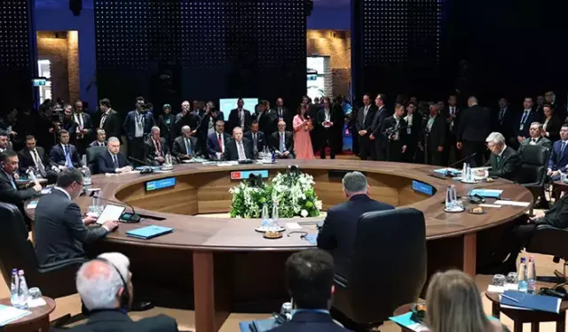 KKTC'nin Türk dünyasının ayrılmaz parçası olduğu vurgusu