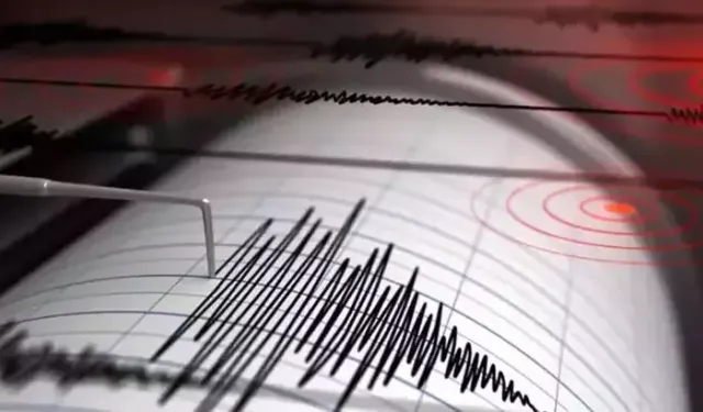 Endonezya'da 5.7 büyüklüğünde deprem