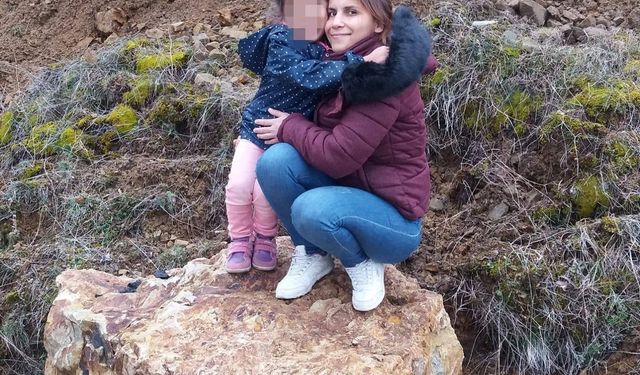 Antalya’da acı son: İki çocuk annesine çarpıp kaçtı