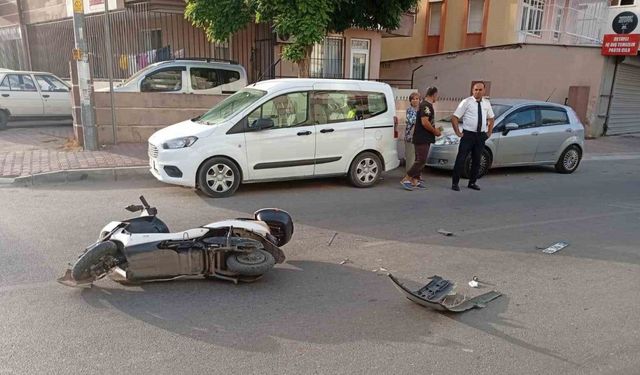 Çarpıp kaçtı, genç kadın yaralandı