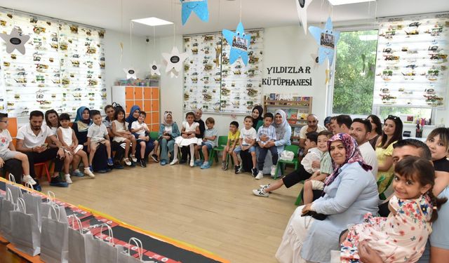 Kreşlerde karne sevinci