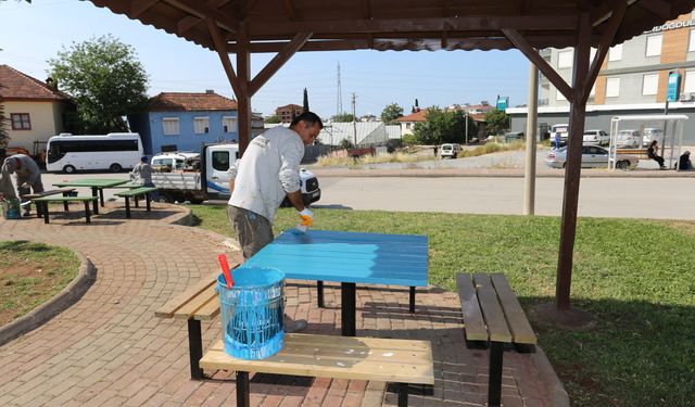 Kepez’in parkları yenileniyor