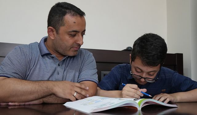 LGS’de engel tanımayan başarı öyküsü: Günde 2 saat çalışabildi, Türkiye birincisi oldu