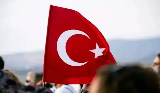 15 Temmuz resmi tatil mi? Çalışanlar merakta! İşte 2025 resmi tatil takvimi