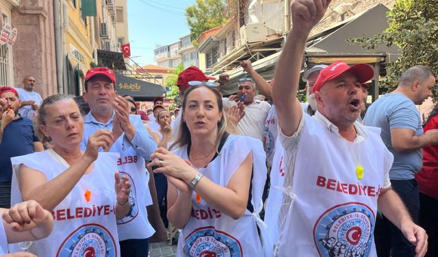 İzmir’de işten atılan işçilerin eylemi 4. gününde: "İşimizi geri istiyoruz!"
