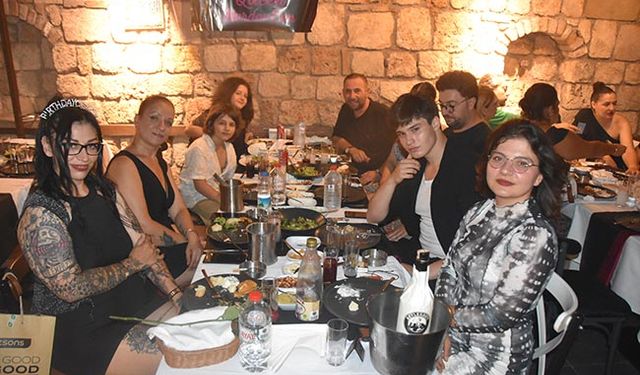 41. yaşı Üçkapılar'da Kutladı