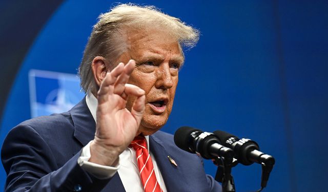 ABD Başkanı Trump, çip ve yarı iletken ithalatına yüzde 100 gümrük vergisi uygulanacağını açıkladı