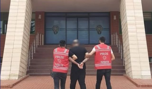 Aranan 2 hükümlü operasyonla yakalandı