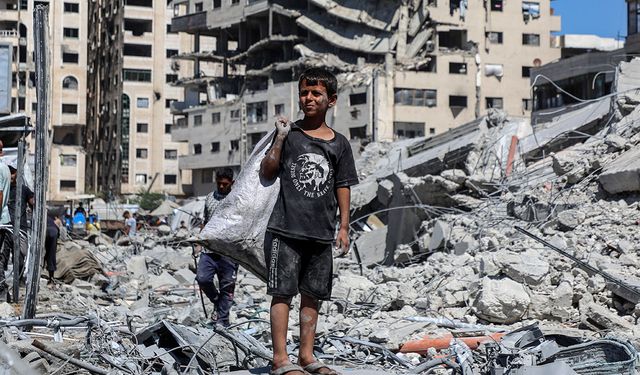 Gazze'de can kaybı 64 bin 718'e yükseldi