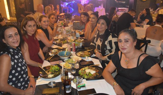 Turizm yöneticileri ÜçKapılar Meyhane'de