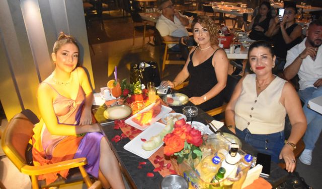Doğum gününü Hayal Kahvesi'nde