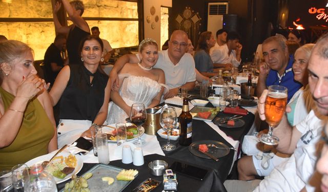 Düğün yemeği Üçkapılar Meyhane'de