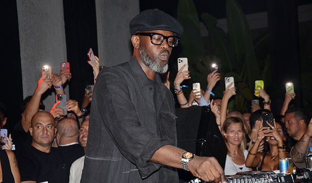 Serik’te dünyaca ünlü DJ Black Coffee performansı