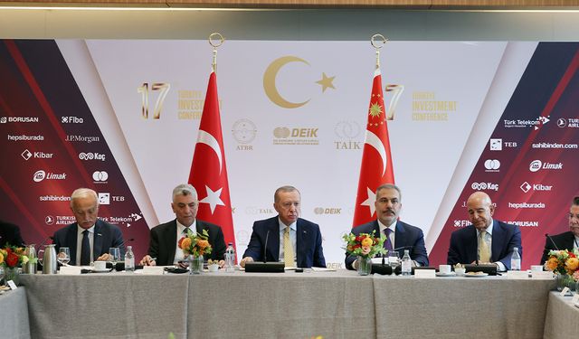 Cumhurbaşkanı Erdoğan, Sektörel Yuvarlak Masa Formatında Türk Yatırım Konferansı'na katıldı