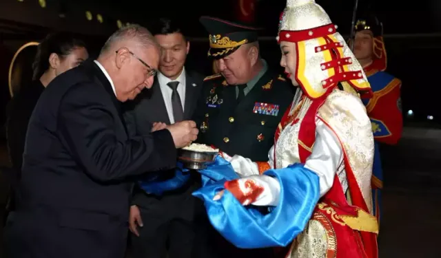 Milli Savunma Bakanı Yaşar Güler, Moğolistan'da