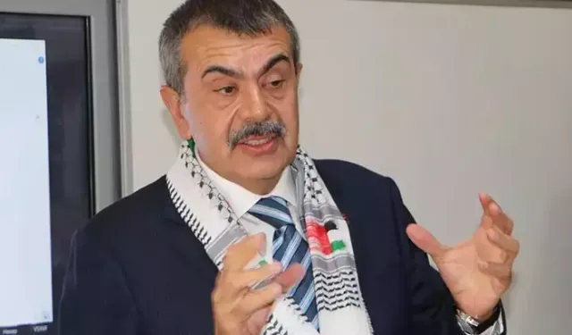 Bakan Tekin: Biz herkesin yanında olduk