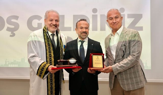 Alanya Üniversitesi’nde yeni akademik yıl başladı