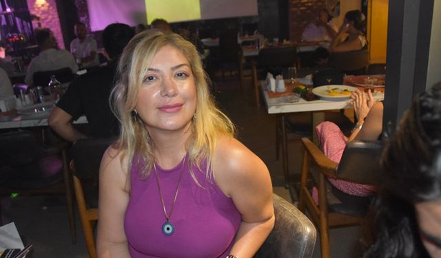 Güzeller Hayal Kahvesi'nde kutladılar