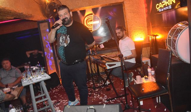 Savaş, Çapkın Sahne'de