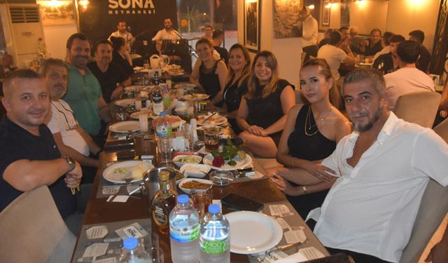 Eski Sona Meyhane'de kutladılar