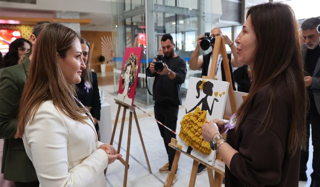 Kadın ve Dayanışmanın Renkleri sergisi açıldı