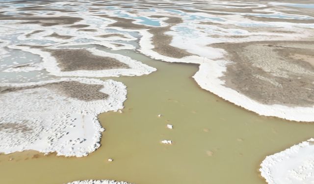 Tuz Gölü’nde kırmızı alarm: 90 yılda yüzde 85 küçüldü, küçülmeye hızla devam ediyor