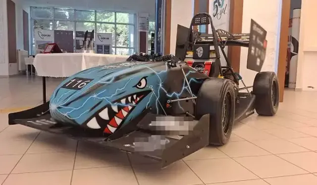 Üniversitelilerin elektrikli yarış aracı Türkiye'yi temsil ediyor