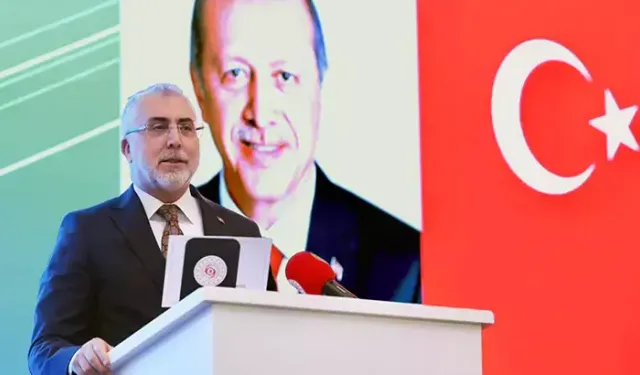 "Kamu çalışanlarının refahı, Türkiye'nin refahıdır"