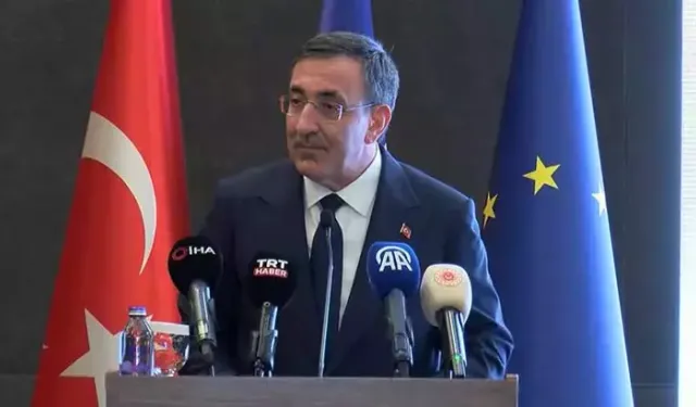 "Romanya ile ticaret hedefimiz 15 milyar dolar"