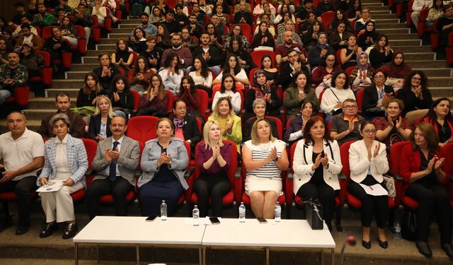 Boşanma ve kadına karşı şiddet paneli düzenlendi