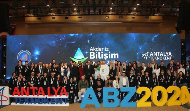 Antalya Teknokent Ev Sahipliğinde 9. Akdeniz Bilişim Zirvesi