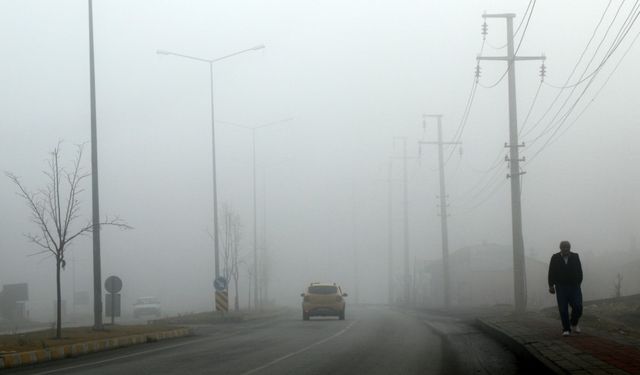 O ili sis kapladı: Görüş mesafesi 20 metreye düştü