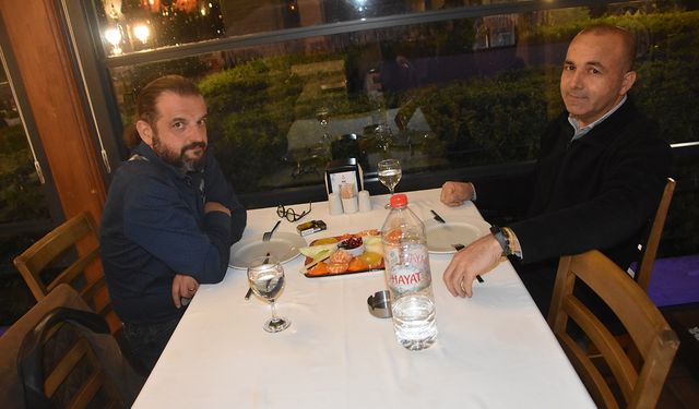 Alara patronu sınıf arkadaşıyla