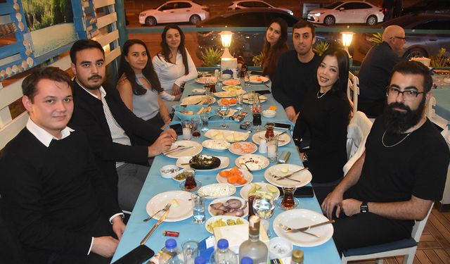 Konyaaltı Balıkçısı'nda kutladılar...