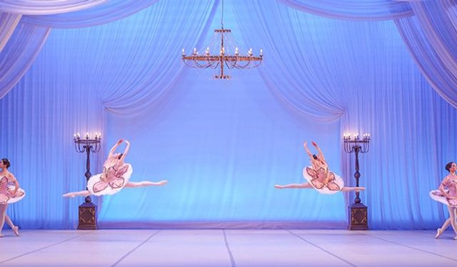 'Paquita & Bir Yaz Gecesi Rüyası' sezona veda ediyor