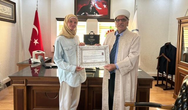 Polonyalı Aleksandra, Müslüman oldu